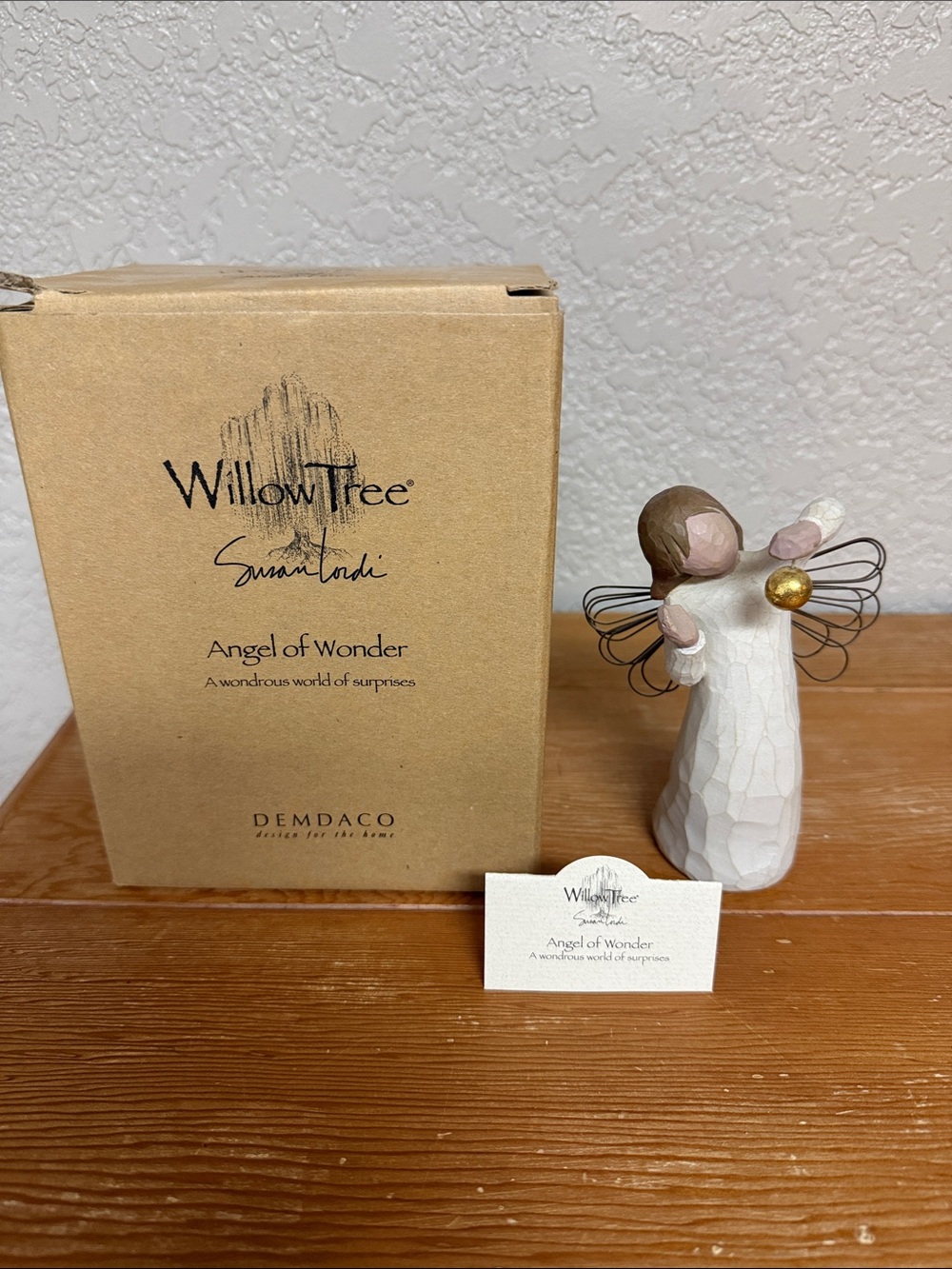 Willow Tree Angel of Wonder Figurine - White Dress with Gold Ball